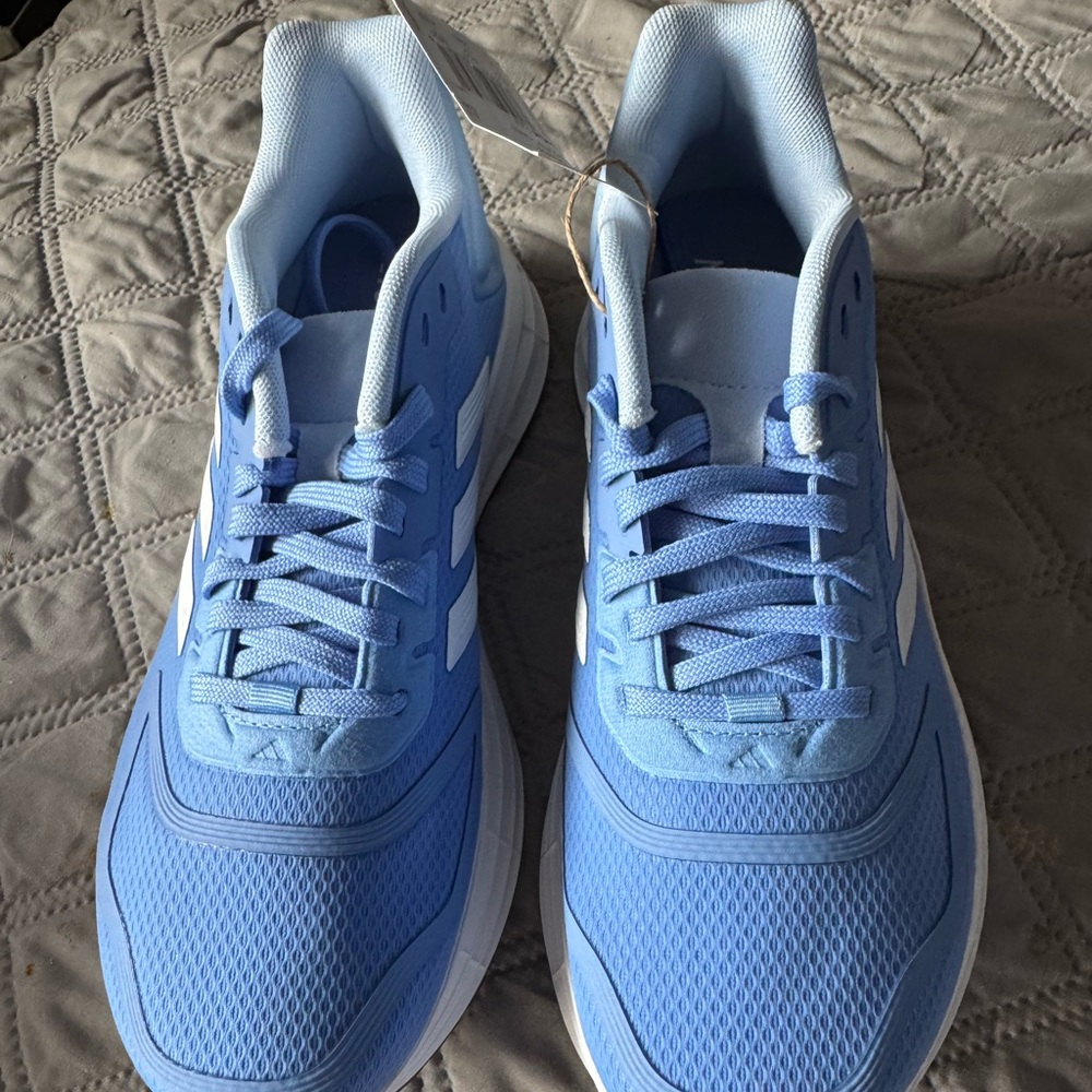 Adidas Durango 10 Light Blue and White Running Shoes - Picture 2 of 4